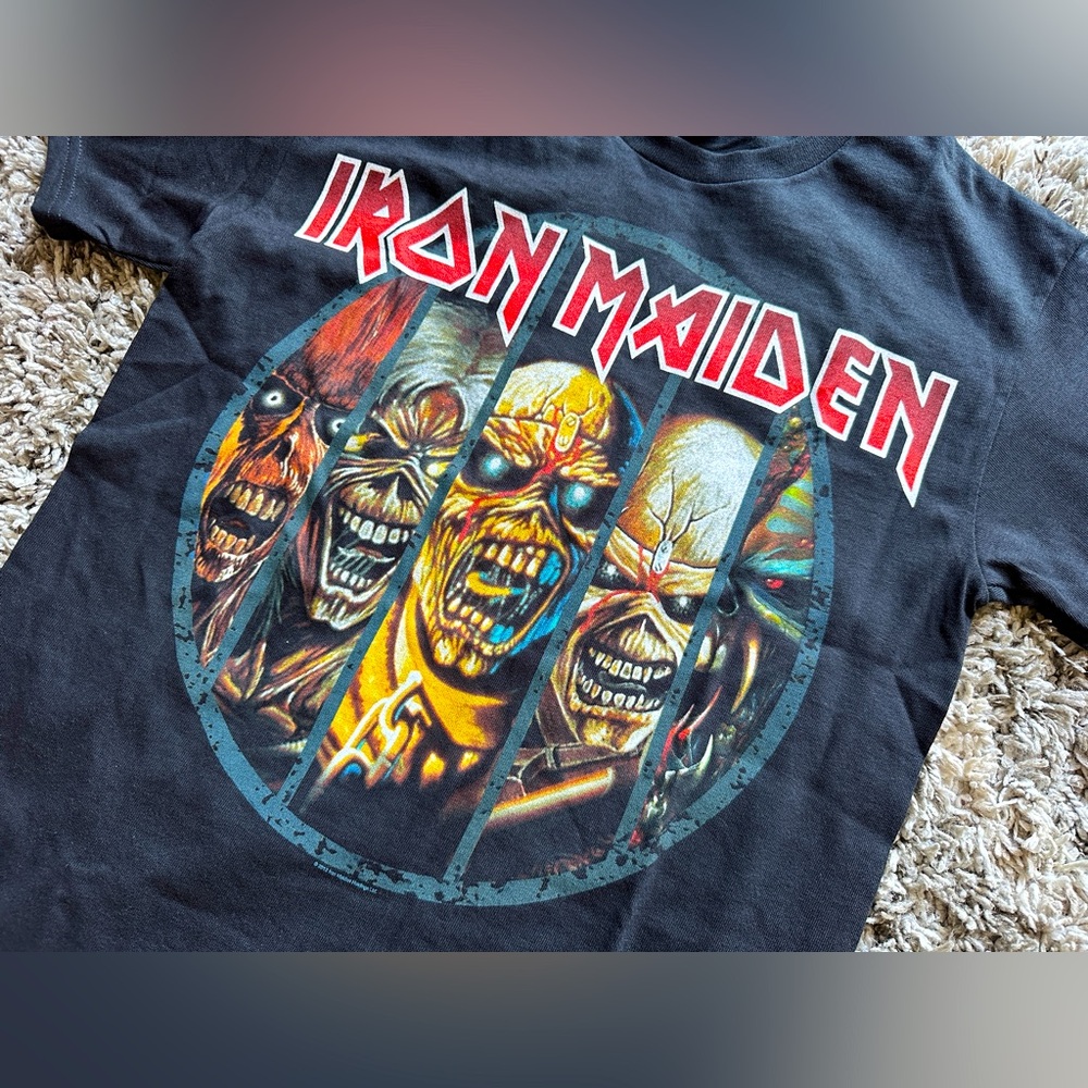Iron Maiden band shirt